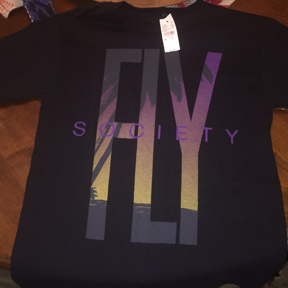 ❗️Fly Society Tee - Shirt❗️